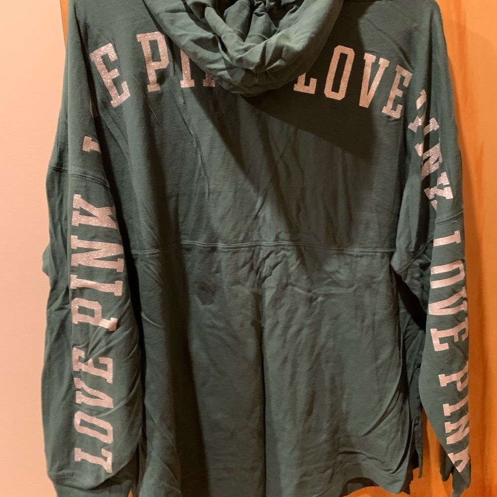 Women’s pink long sleeve cotton hoodie